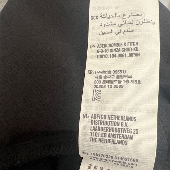 Abercrombie & Fitch Black Ultra High Ankle Straight Vegan Leather Pants SZ 24 - Picture 11 of 16